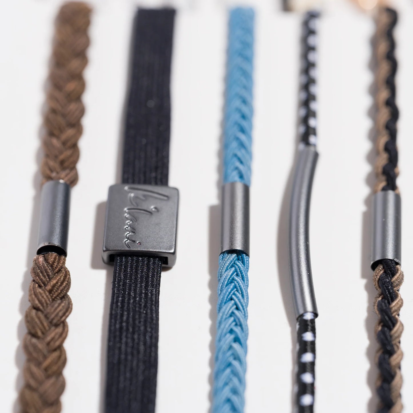 k'lani hair tie-bracelet hustle