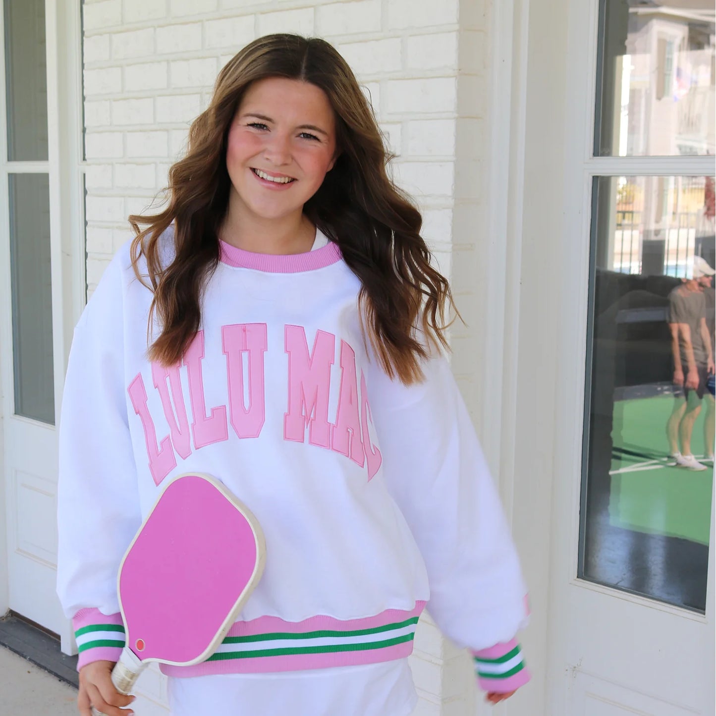 Lulu Mac white with pink stitch sweatshirt