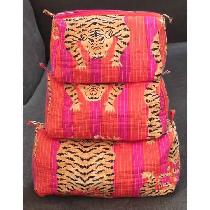 Ayras World Makeup/Toiletry Bag Set