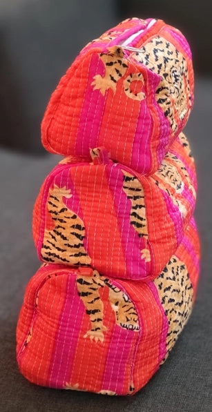 Ayras World Makeup/Toiletry Bag Set