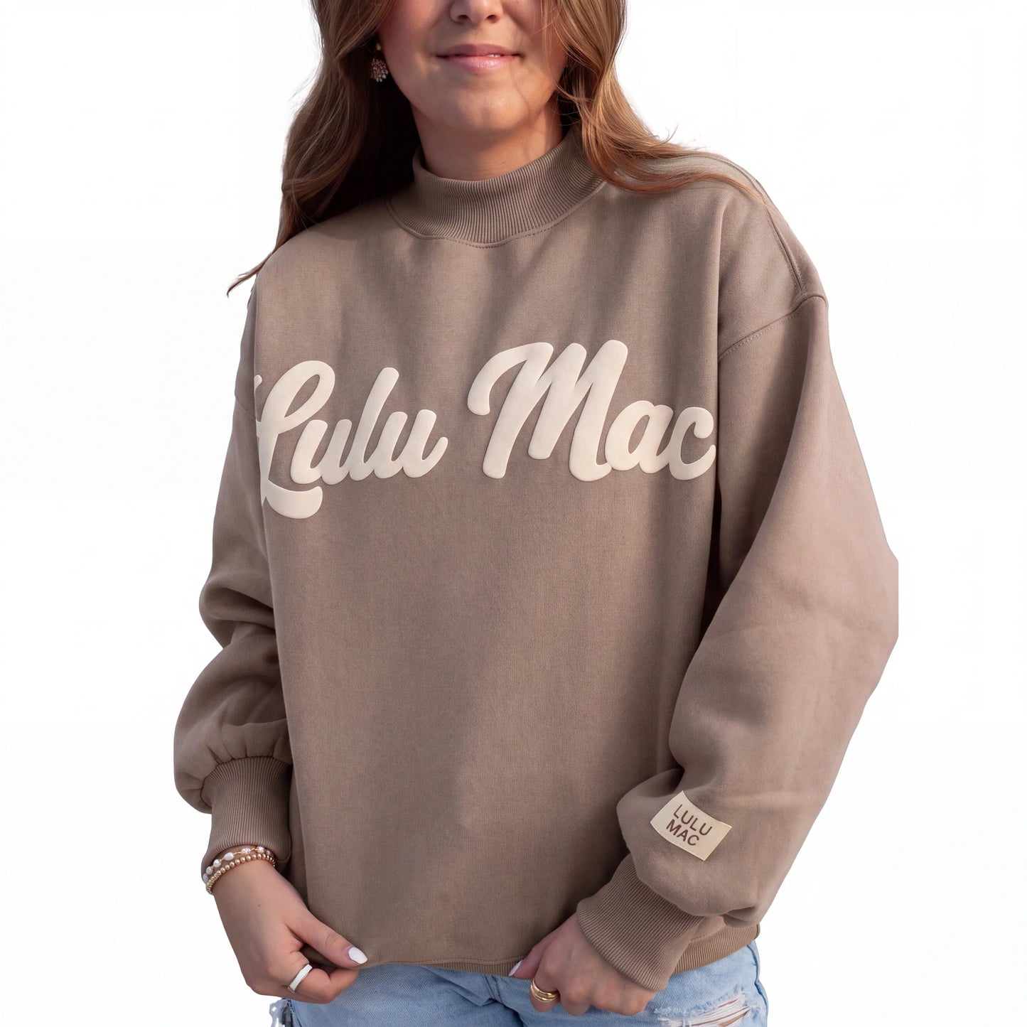 Lulu Mac Script mock neck brown with light tan