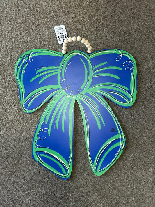 Bow Door Hanger