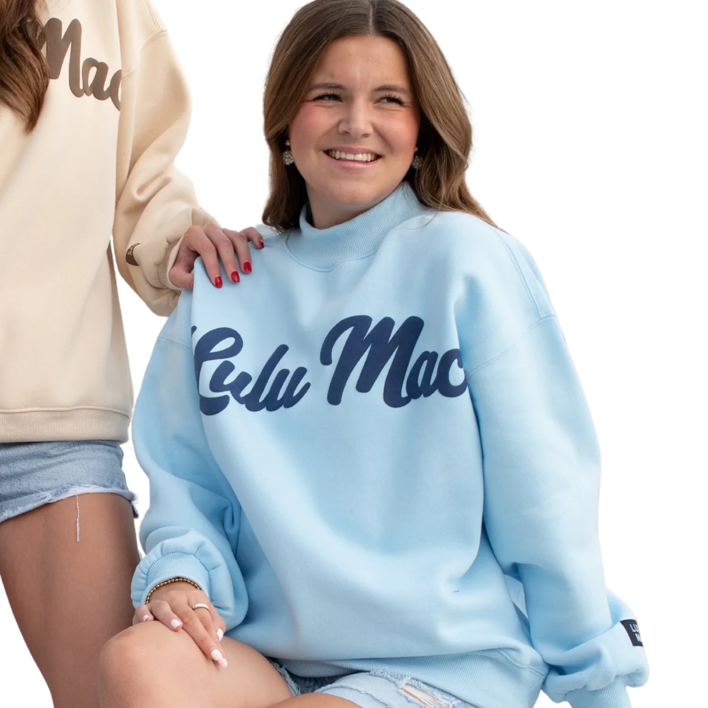 Lulu Mac Script Mock Neck light blue with navy